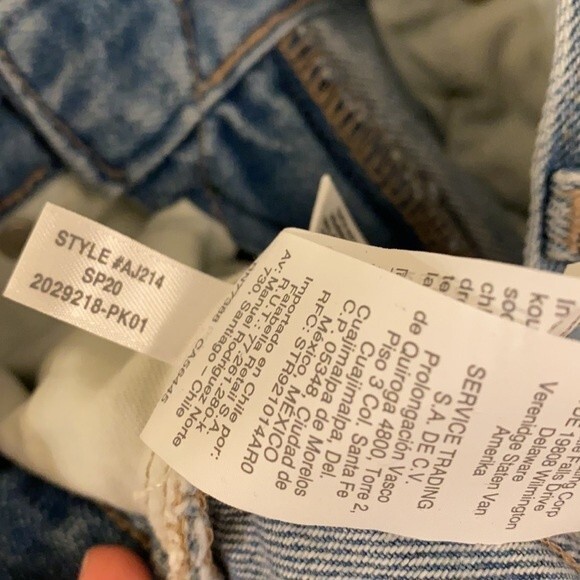 Madewell Jeans Momjean Gilford Wash Ripped Edition High Rise Denim Light Blue - Picture 10 of 11